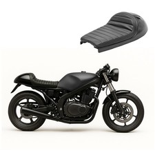 Seat with hump for Cafe Racer