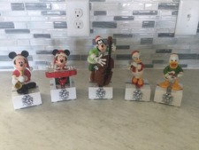 2013 HALLMARK DISNEY CHRISTMAS