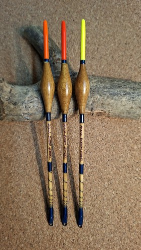 Black bottom floats stick - x,