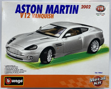 Burago Aston Martin 2002 V12 Vanquish 1/18 Model Kit Metal (NEW/FREE UK POSTAGE)
