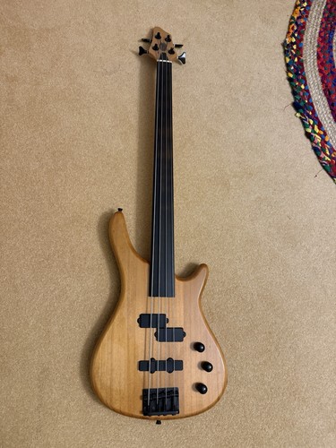 Stagg bc300fl fretless - stagg, bc300fl-ns