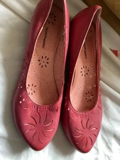 HUSH PUPPIES RED PINK LEATHER