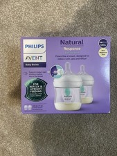 Avent Natural Response Baby Bottle with Airfree Vent 125mL Twin Pack