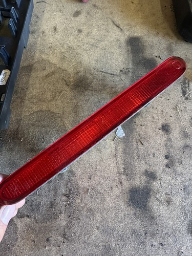 Rear third brake light lamp - rear,