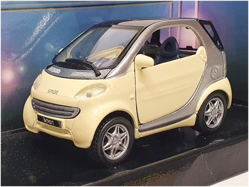 Maisto scale diecast - scale,