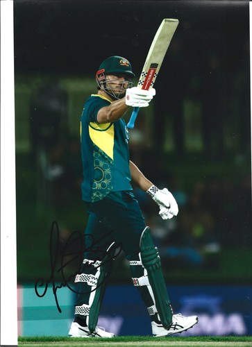 Marcus stoinis signed photo - signed, photo-