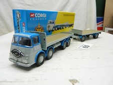 Corgi 1:50 ERF KV 8 Wheel