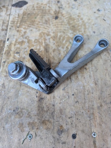 Kawasaki zx9r rear foot - zx9r,