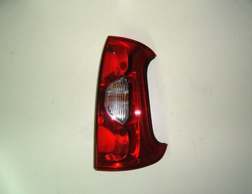 51843642 rear stop light right - 51843642,