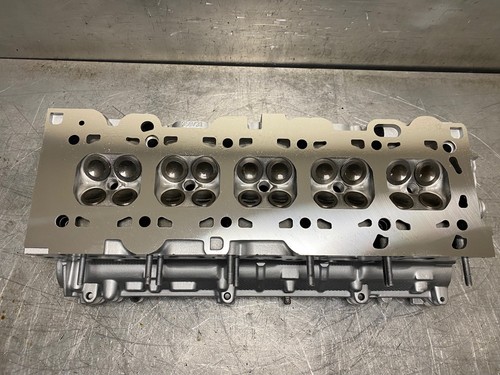 Reconditioned cylinder head - cylinder,