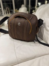 Crumpler Company Gigolo 5500