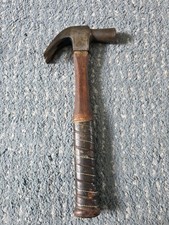 Vintage  Made In USA. VAUGHAN & BUSHNELL 20OZ Claw Hammer