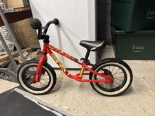 Mongoose Balance Bike R12