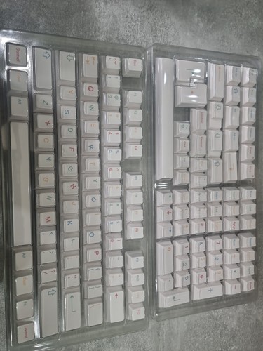 Dye sublimation pbt keycaps - dye,