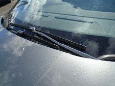 12 CITROEN C4 MK2 HDI 5DR 2X FRONT SCREEN WIPER ARMS-PAIR 10-18 BREAKING CAR