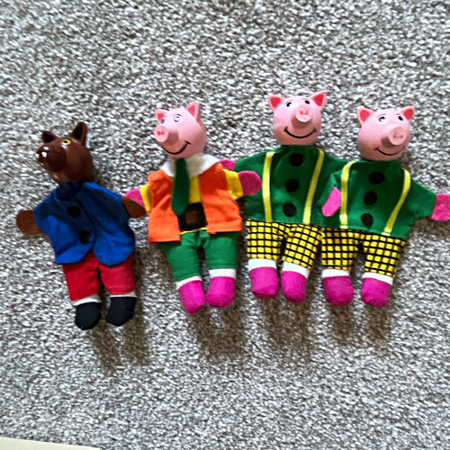 Three little pigs big - three, &