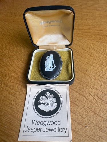 Hallmark silver wedgwood black - silver,