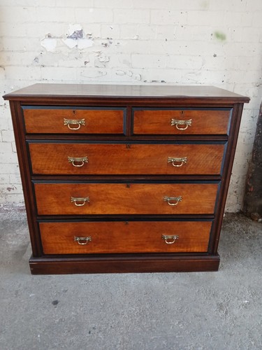 Victorian walnut chest - walnut,