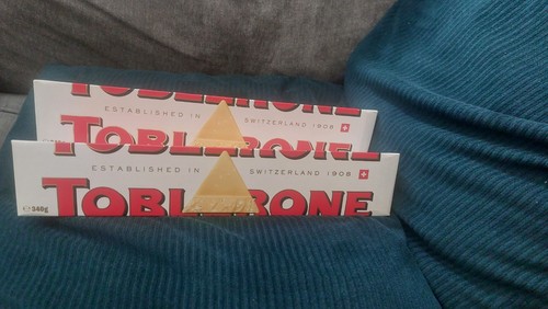 Large white toblerones hard - large,