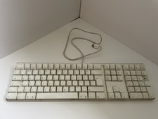 Genuine Apple A1048 Wired USB