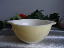 VINTAGE PYREX YELLOW SPRAYWARE