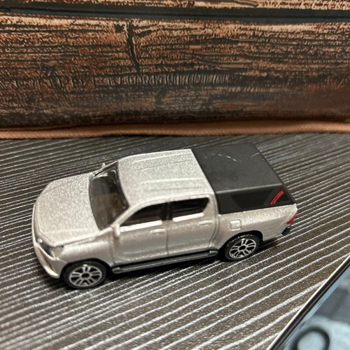 Majorette toyota hilux - majorette,