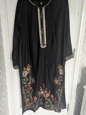 Two Piece Pakistani Kameez