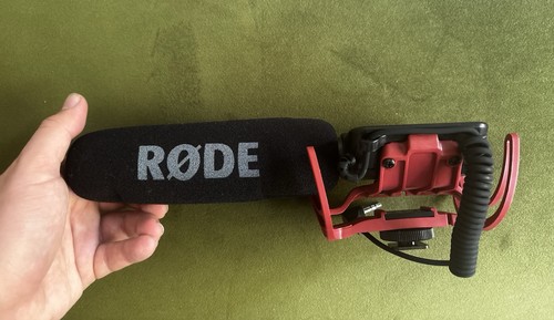 Rode videomic camera - videomic, on-camera