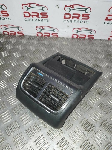 Audi line rear center air - a5, s-line