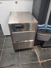 Polar T316 Countertop Ice