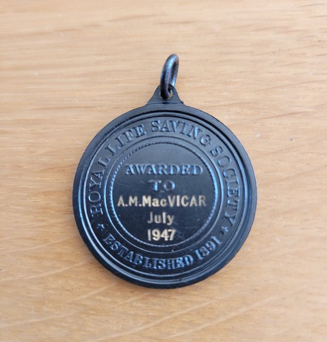 Royal life saving society - life,