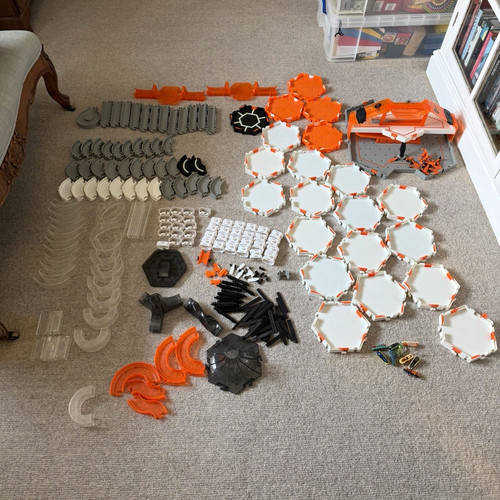 Hexbug nano and set lot - lot, w/