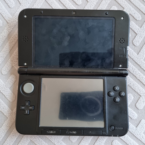 Nintendo 3ds red black - nintendo,