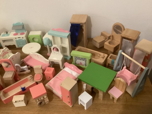 Wooden dolls house furniture - wooden,
