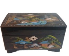 Vintage Japanese Jewellery box Musical Jewellery Box Mother of Pearl Inlay.