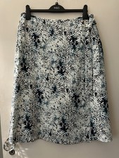 Eastex Women's Skirt Size 16