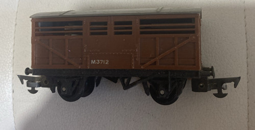 Triang r122 brown - brown, cattle