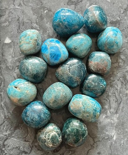 Tumbled stones natural crystal - tumbled,