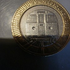 Elizabeth Il 2 Pound Coin 2013