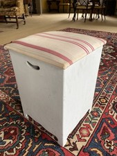 Useful Painted Beach House Vintage Storage Box Stool Seat 17” Tall