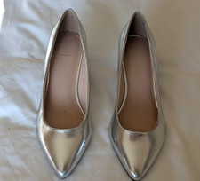 Evans Extra wide silver kitten