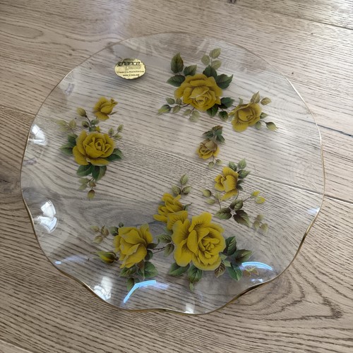 Vintage large floral - large, yellow