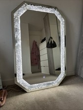 Light up vanity/floor mirror, plug in