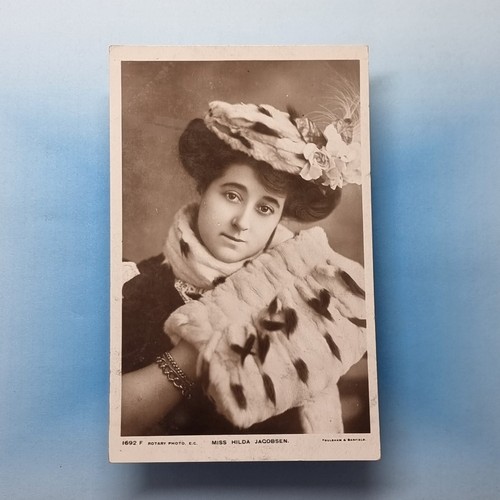 Edwardian actress postcard - actress,