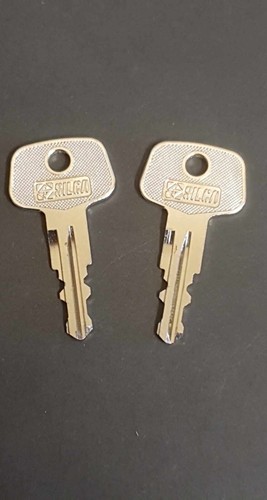 A173 spare keys - 2,