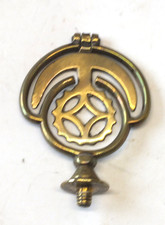 (Ref. 3217) An excellent 19th c. antique horse brass swinger