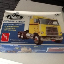 l@@k  AMT  1:25th scale Mack