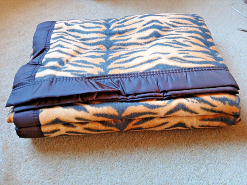 Vintage tiger animal print - vintage,