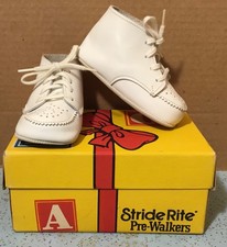 VINTAGE STRIDE RITE PRE WALKER