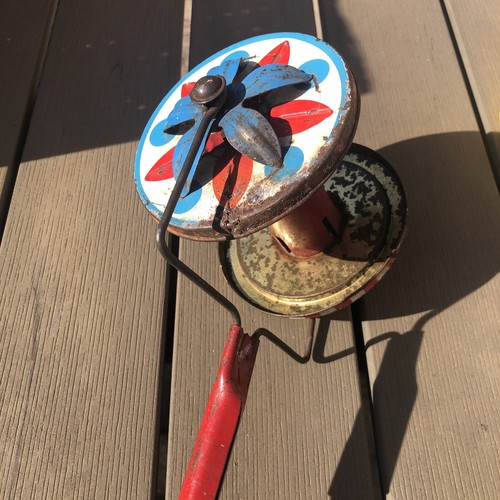 Vintage push along childs - , tin
